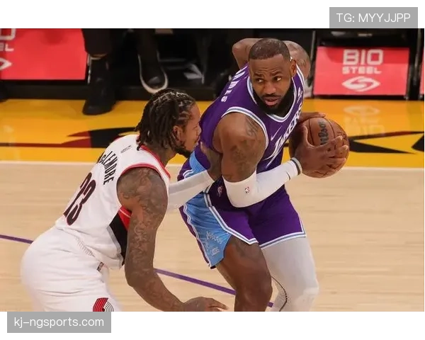 挡拆后拉开投射，格兰特·威廉姆斯三分威胁上升