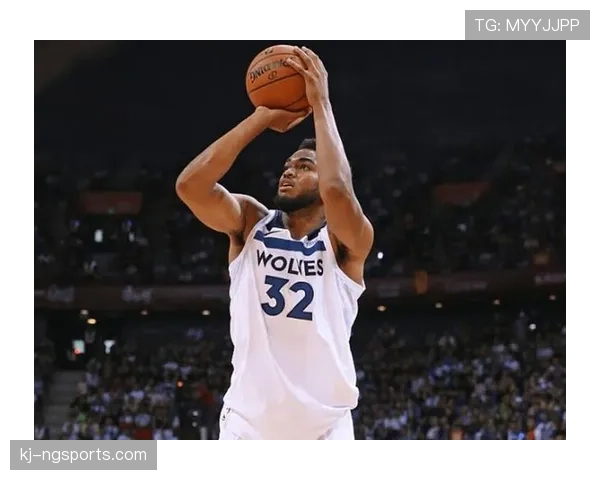 杰·伦·杰克逊二世通过三分投射拉开空间显著提升球队进攻效率